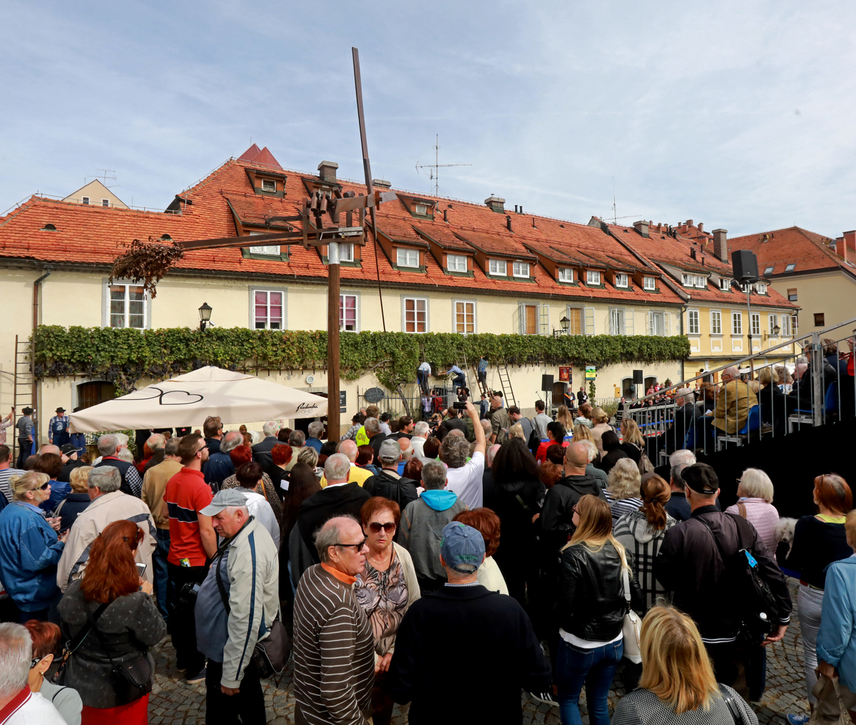 Stara dama obdarila svoj Maribor