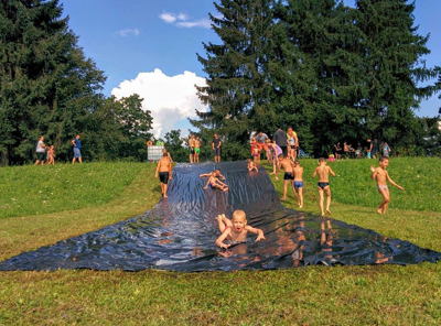 Ulična delavka: Zdravo, sem inšpektorica za zabavo