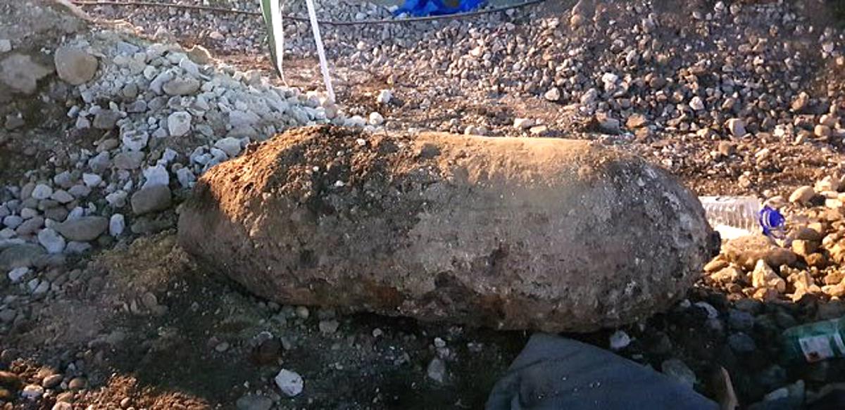 Občan v gozdu med Mariborom in Miklavžem našel neeksplodirano odskočno mino in jo nesel 300 metrov stran