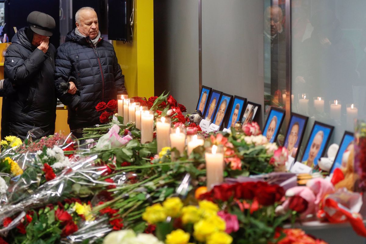 (FOTO in VIDEO) Iran: Odgovornost za sestrelitev prevzel poveljnik letalstva, Kijev zahteva opravičilo in odškodnino