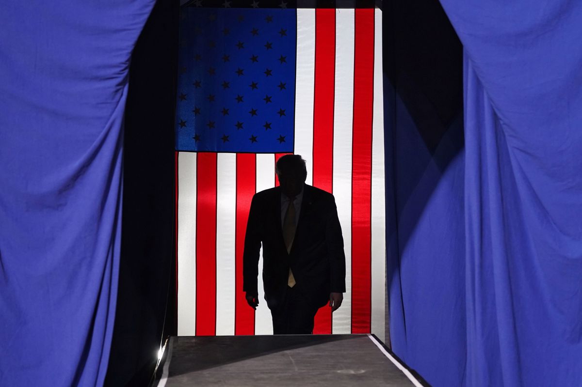 Ameriške obveščevalne službe: Rusija se splet vpleta v volitve in pomaga Trumpu