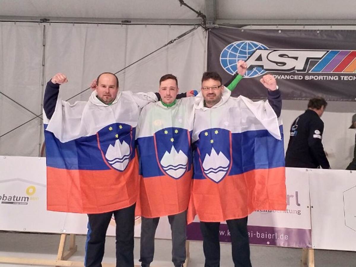 Mariborski kegljači na ledu uspešni na svetovnem prvenstvu