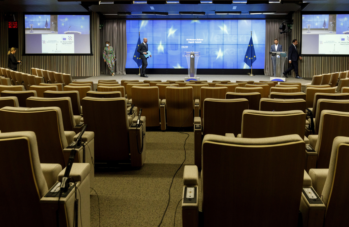 Janša na vrhu EU: Širitveni proces se mora nadaljevati brez odlašanja