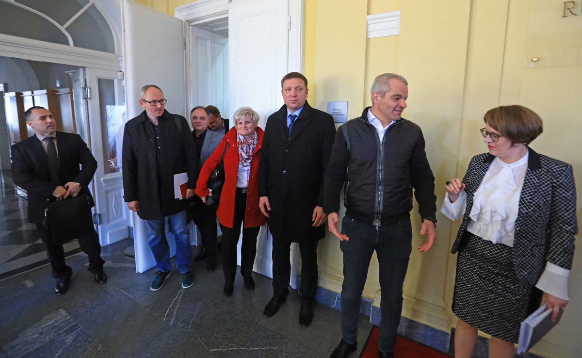 (MB-TEDEN) Ocena mariborskih poslancev: Komaj zadostno