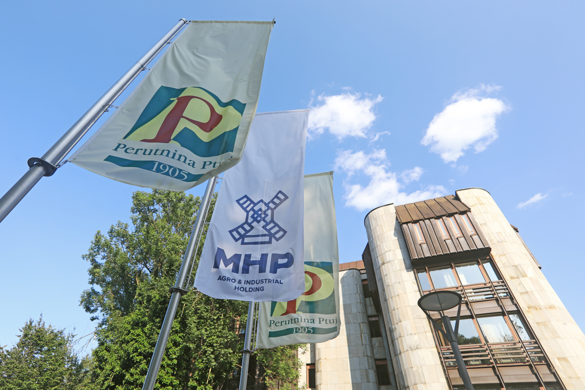 Nove ovadbe zaradi lastninjenja Perutnine Ptuj. Med ovadenimi tudi nekdanji predsednik uprave, ki pa pravi, da o tem nič ne ve
