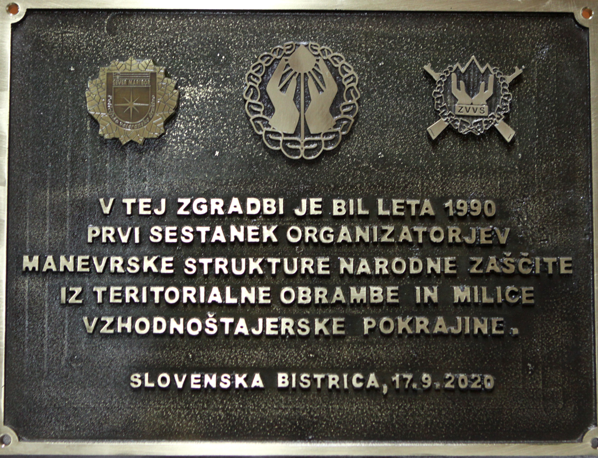 30 let od ustanovitve Manevrske strukture: Ko niso bili pomembni funkcije, čini ...