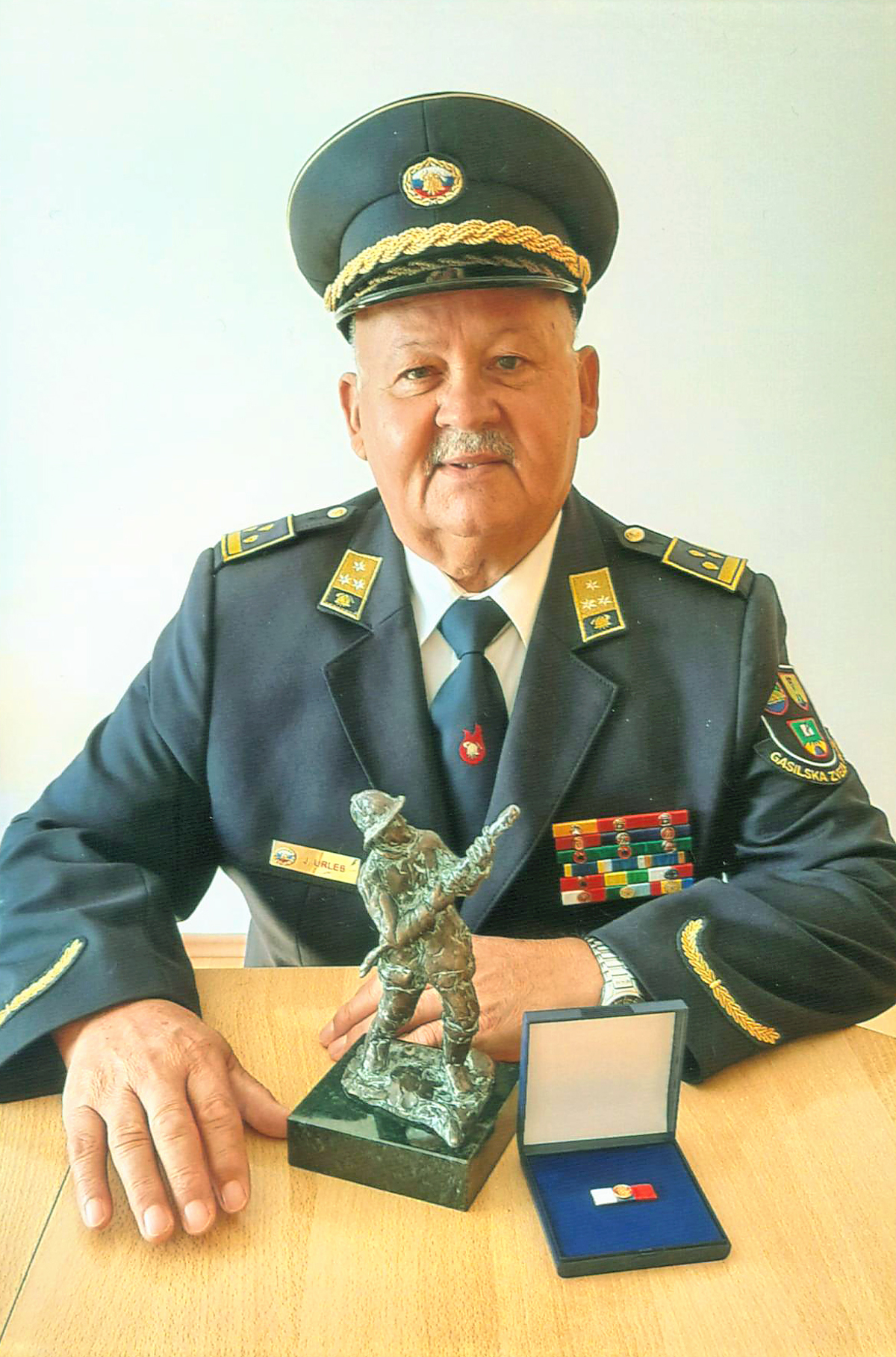 Gasilec je že 60 let: nekoč smo gasili kar v gumijastih škornjih