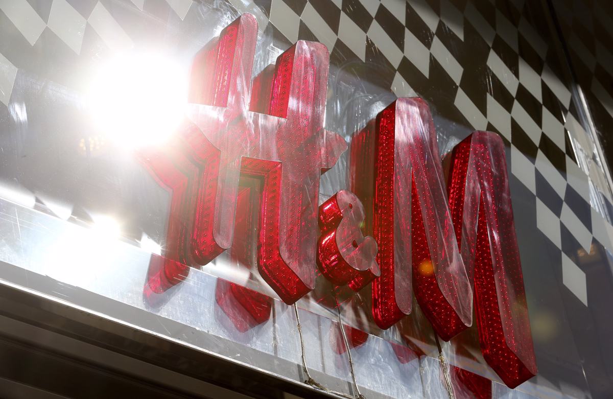 H&M mora plačati več kot 35 milijonov evrov kazni zaradi vohunjenja za zaposlenimi