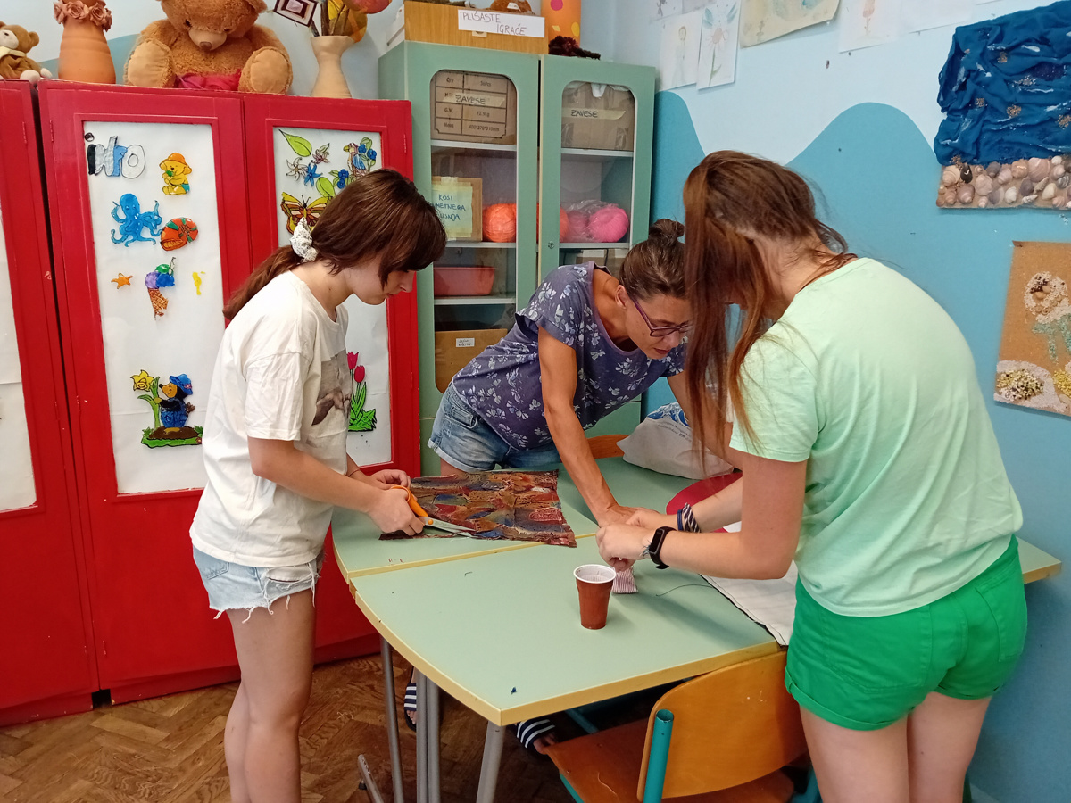 Ne pozabite, da je tudi staro blago mogoče uporabiti