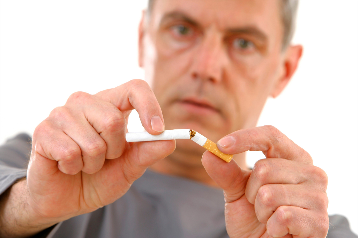 10 razlogov za opustitev kajenja