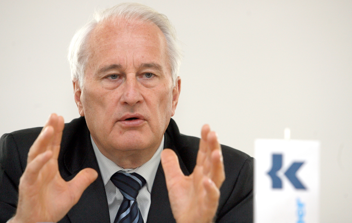 (ZDRUŽENJE MANAGER) Vojku Čoku častno priznanje