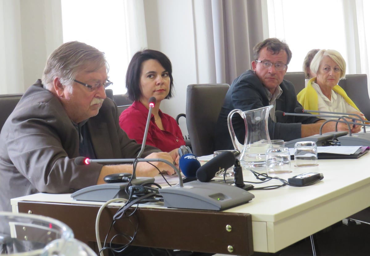 Dobra dva evra več za vodo?