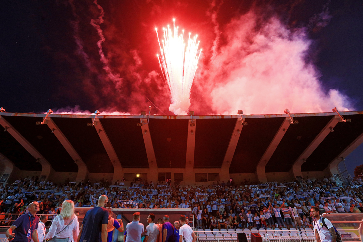 Na Hrvaškem zaradi ustaške zastave kaznovali nogometna izgrednika: Eden bo plačal, drugi gre v zapor