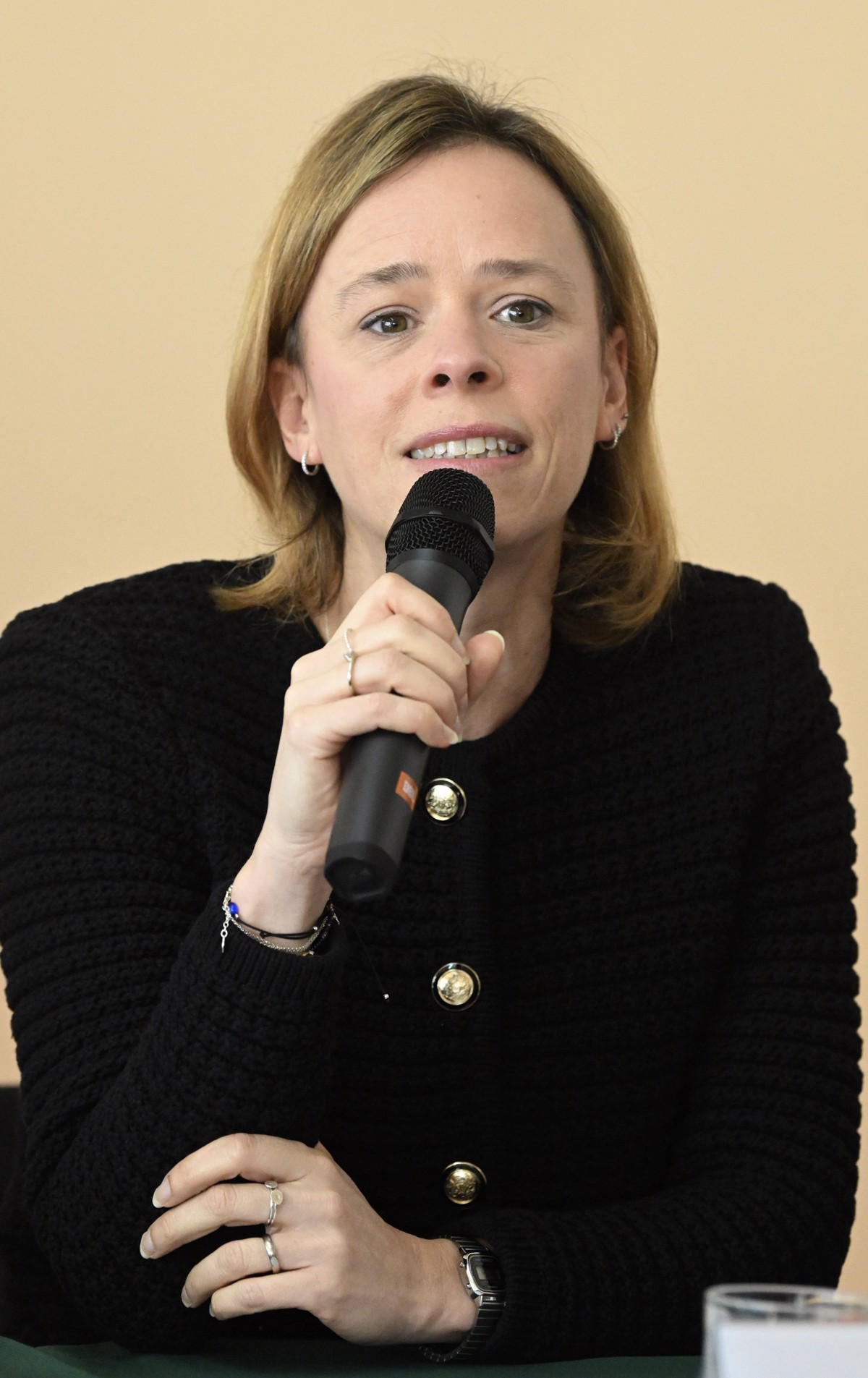 Nerodno: V uradu belgijske ministrice za izobraževanje našli 50 vrečic kokaina