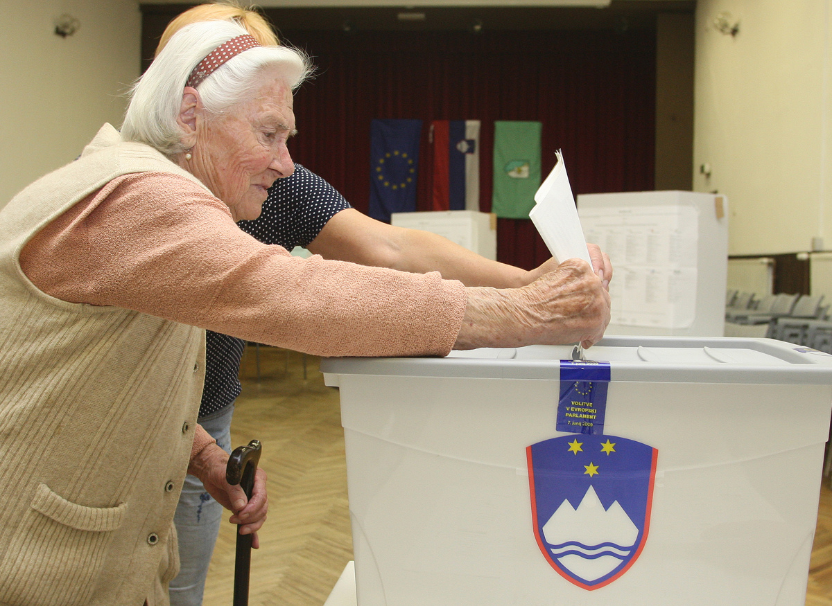 V torek se prične predčasno glasovanje na EU-volitvah in referendumih; kje lahko oddate glas v Mariboru