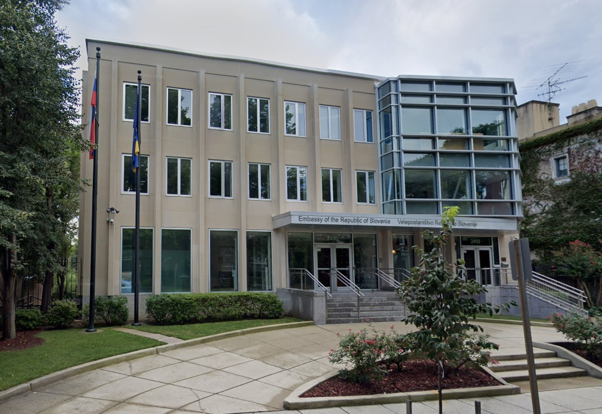 Slovensko veleposlaništvo v ZDA tarča vandalizma
