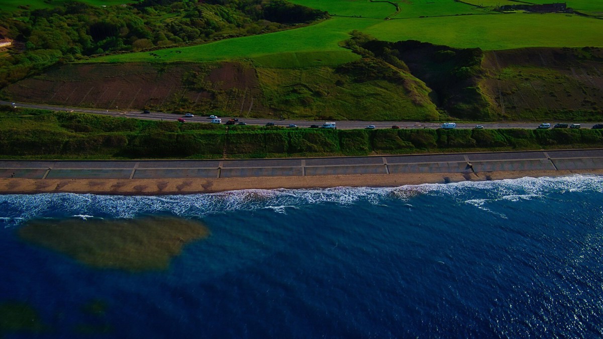 (FOTO in VIDEO) Na škotski obali nasedlo več kot 70 kitov