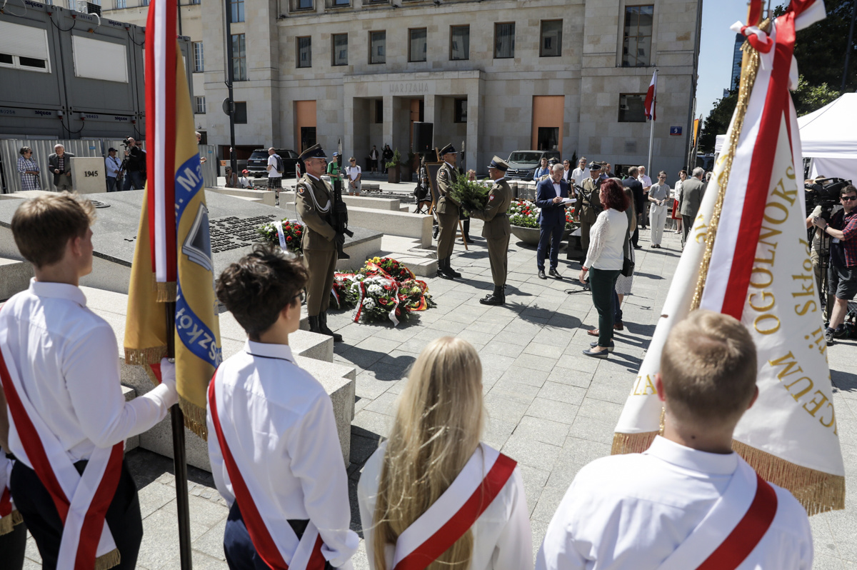 Obletnica poljske vstaje proti nacistom: Največji upor krvavo zadušen, odprto ostaja vprašanje nemških odškodnin
