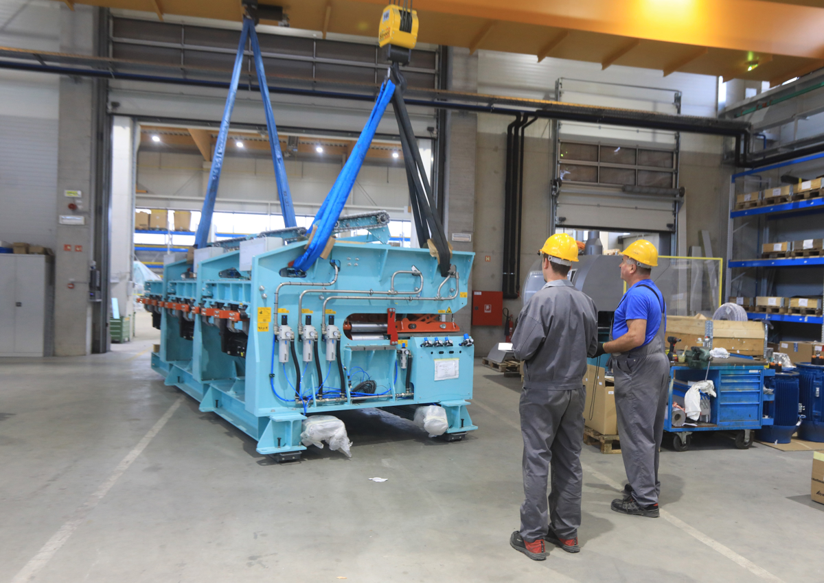 Vroča delovna mesta: Koga vabijo v ekipo Hilti Slovenija, Impol, Ledinek, pa tudi Javni holding Maribor?