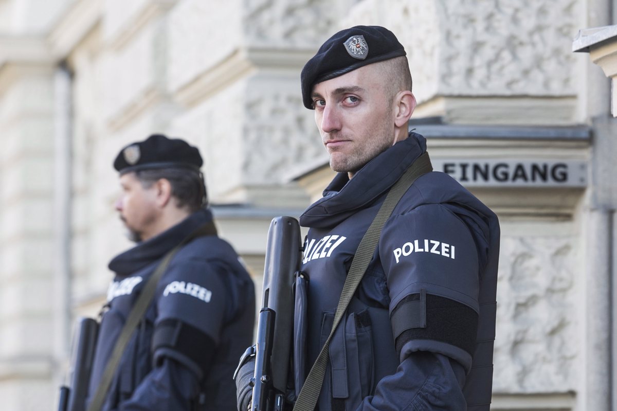 14-letnica načrtovala teroristični napad v Gradcu, zdaj so znane podrobnosti