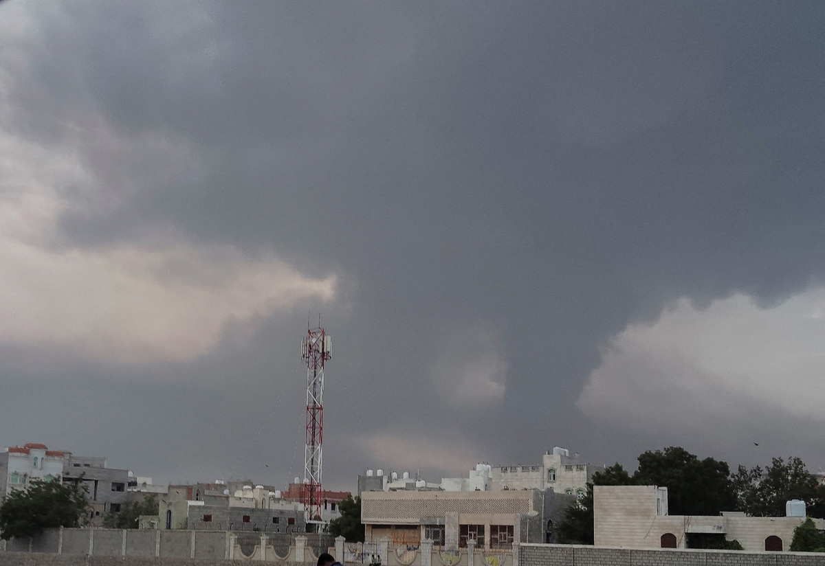 Izrael napadel tudi Jemen, ZDA bodo okrepile svoje sile na Bližnjem vzhodu, pri tem opozarjajo Iran