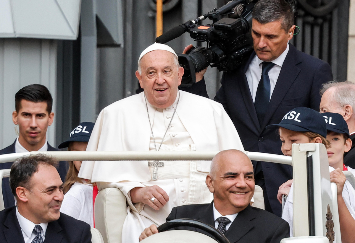 Papež Frančišek bo izdal avtobiografijo