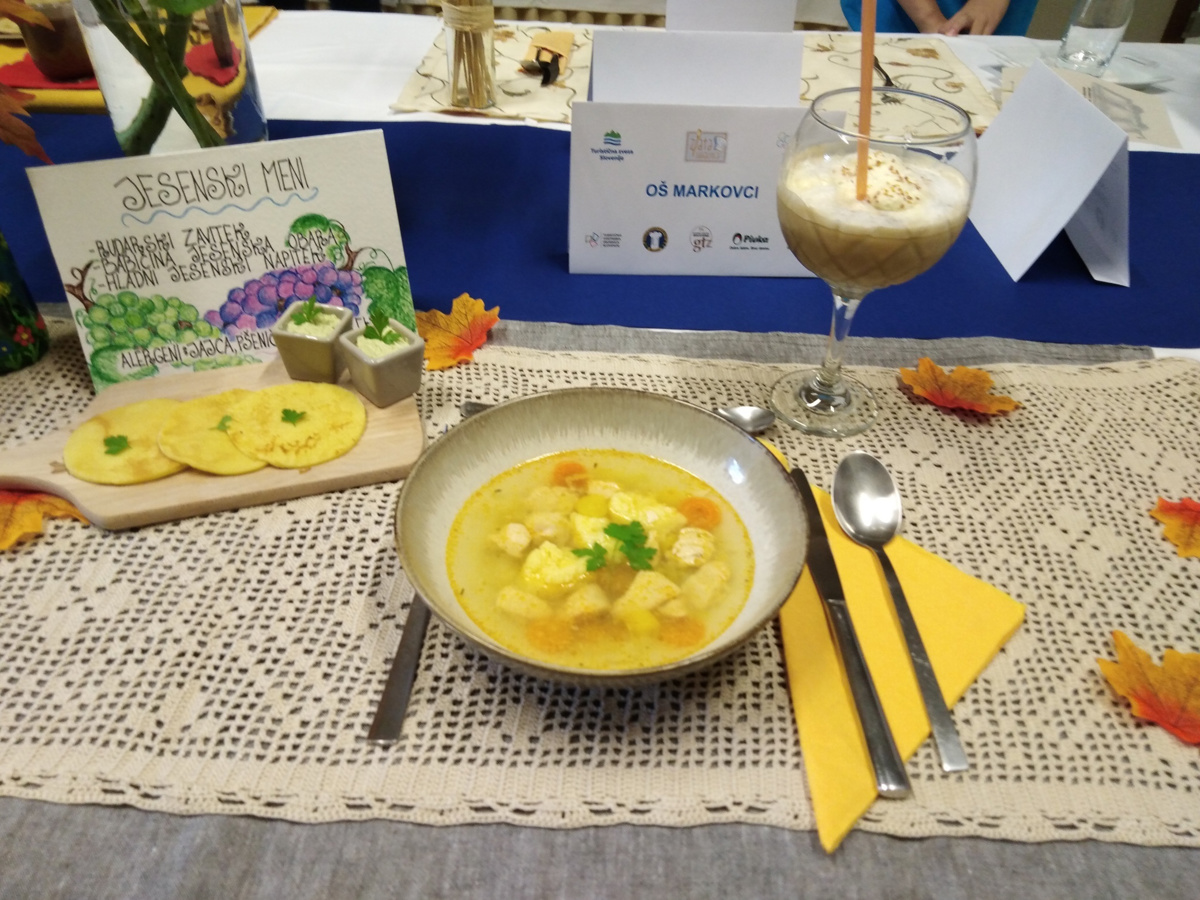 Osnovnošolci so se izkazali v kuhanju: Zlata kuhalnica učencem OŠ Bojana Ilicha in OŠ borcev za severno mejo