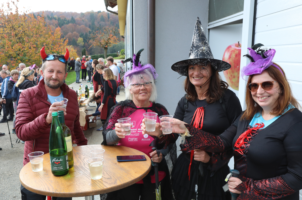 (FOTO) Zakaj se čarovnicam v Svečini obeta konec?