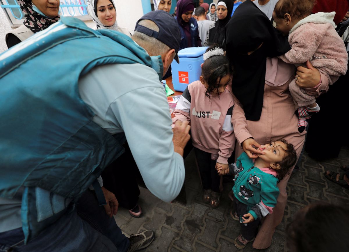 Izrael napadel cepilno točko v Gazi: Ranjenih več otrok