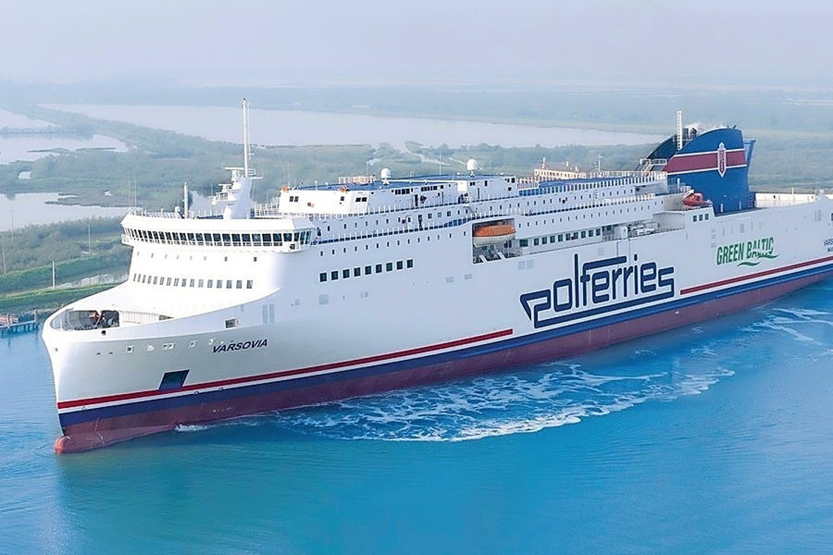 Najboljša Ro-Pax ladja, ki so jo projektirali v Trstu: Vkrca lako tri kilometre dolgo kolono tovornjakov