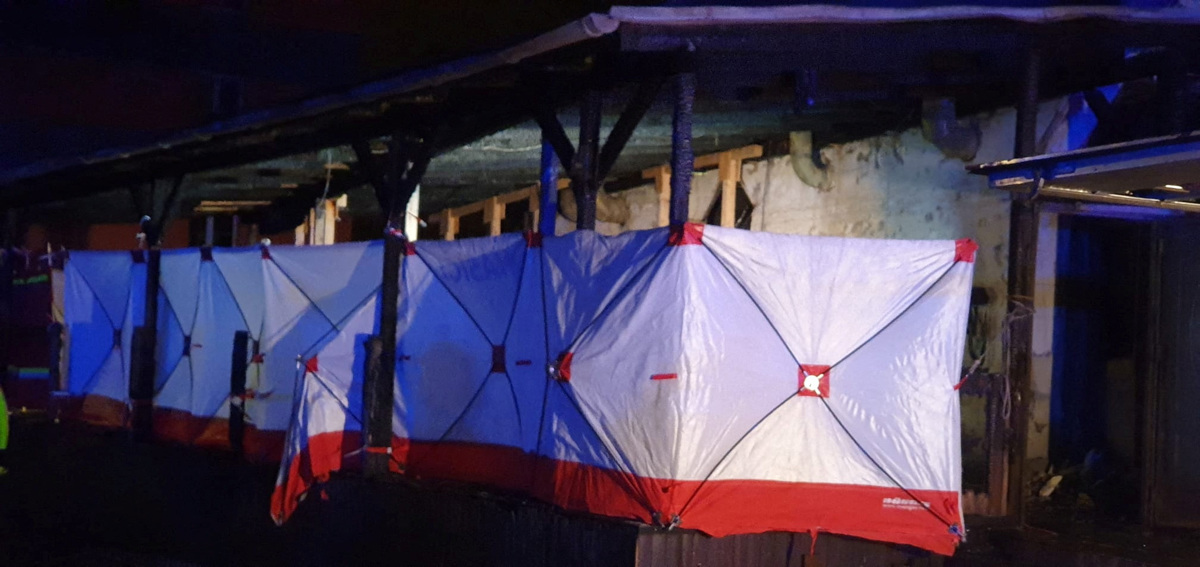 (FOTO) Tragedija na Češkem: Šest mrtvih po eksploziji v gostišču