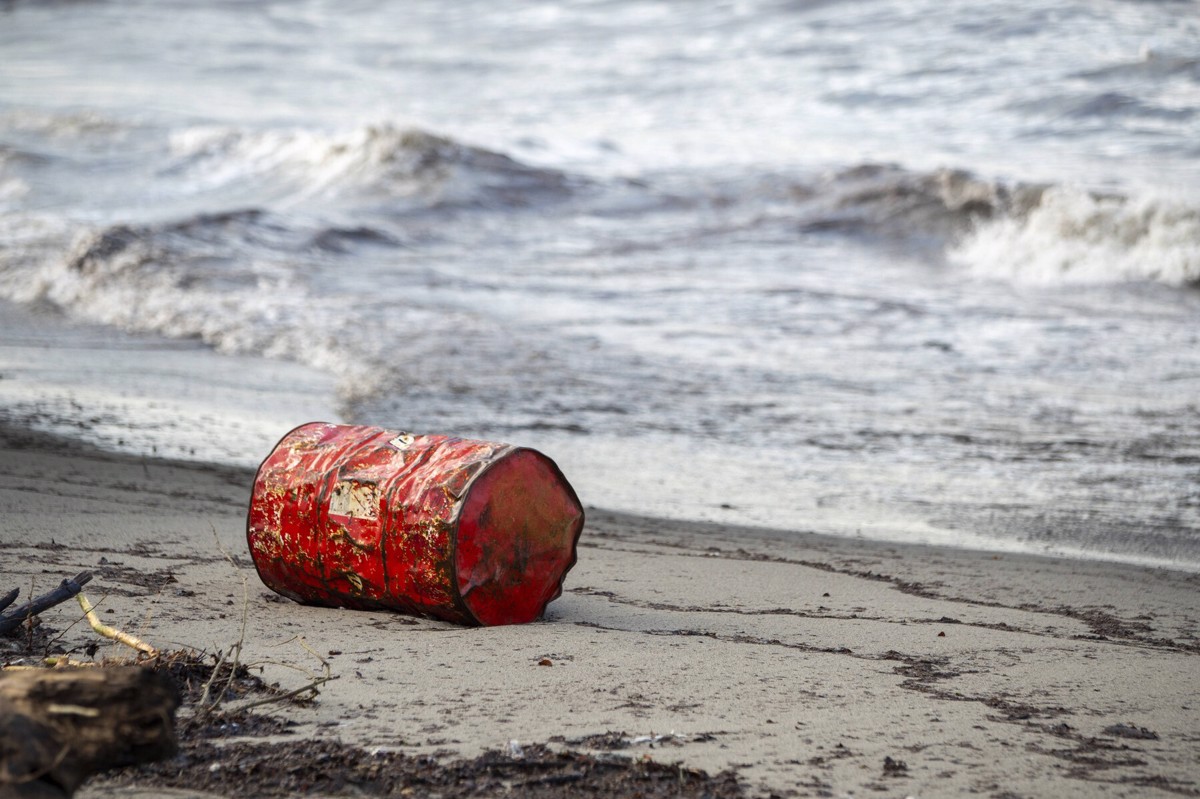 Trčenje pred obalo Velike Britanije, na tankerju izbruhnil požar