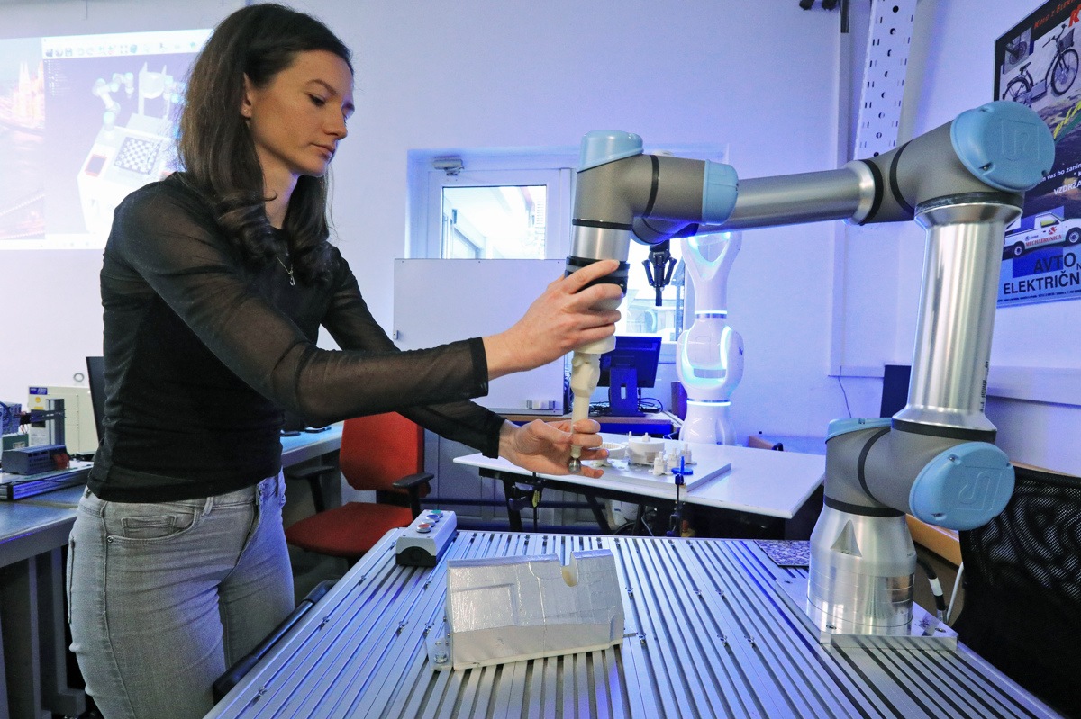 Dogodek na mariborski fakulteti: FERI povezuje!