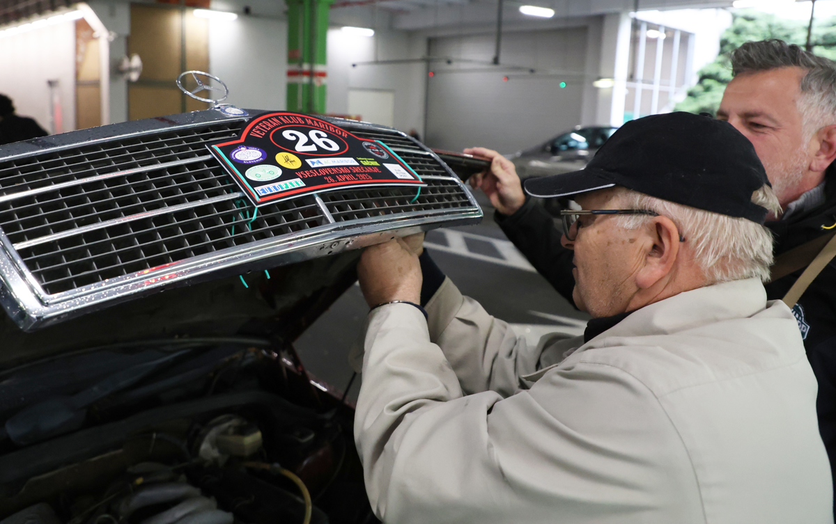 (FOTO) Prvi izvoz starodobnikov Veteran kluba Maribor: Najstarejši fiat balilla star 91 let, drugi niso zaostajali