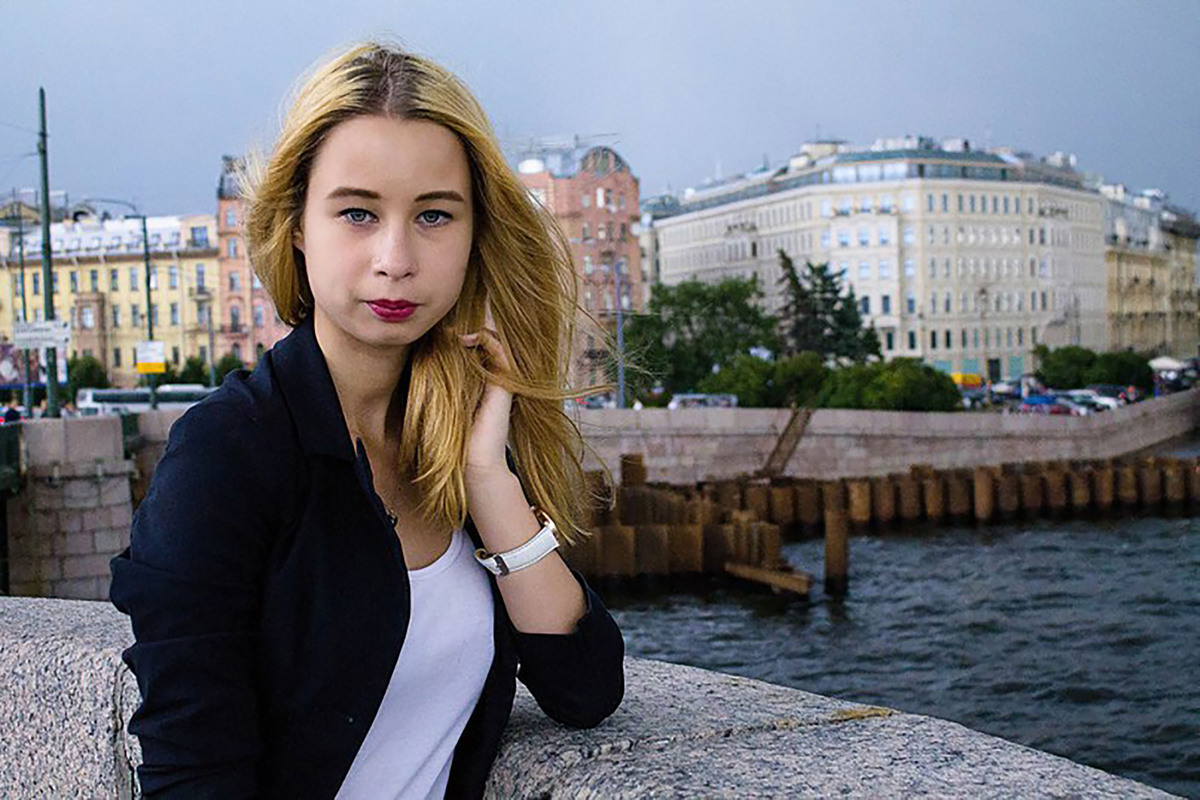 Učiteljica obsojena zaradi spolne zlorabe 11-letnega učenca: "Dajal mi je pohvale"