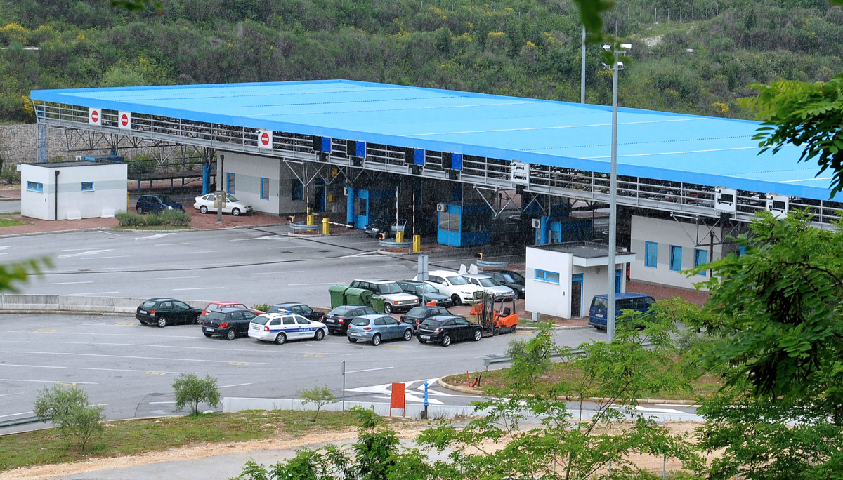 Šok na hrvaško-bosanski meji: Ne boste verjeli, kje je skrivala heroin