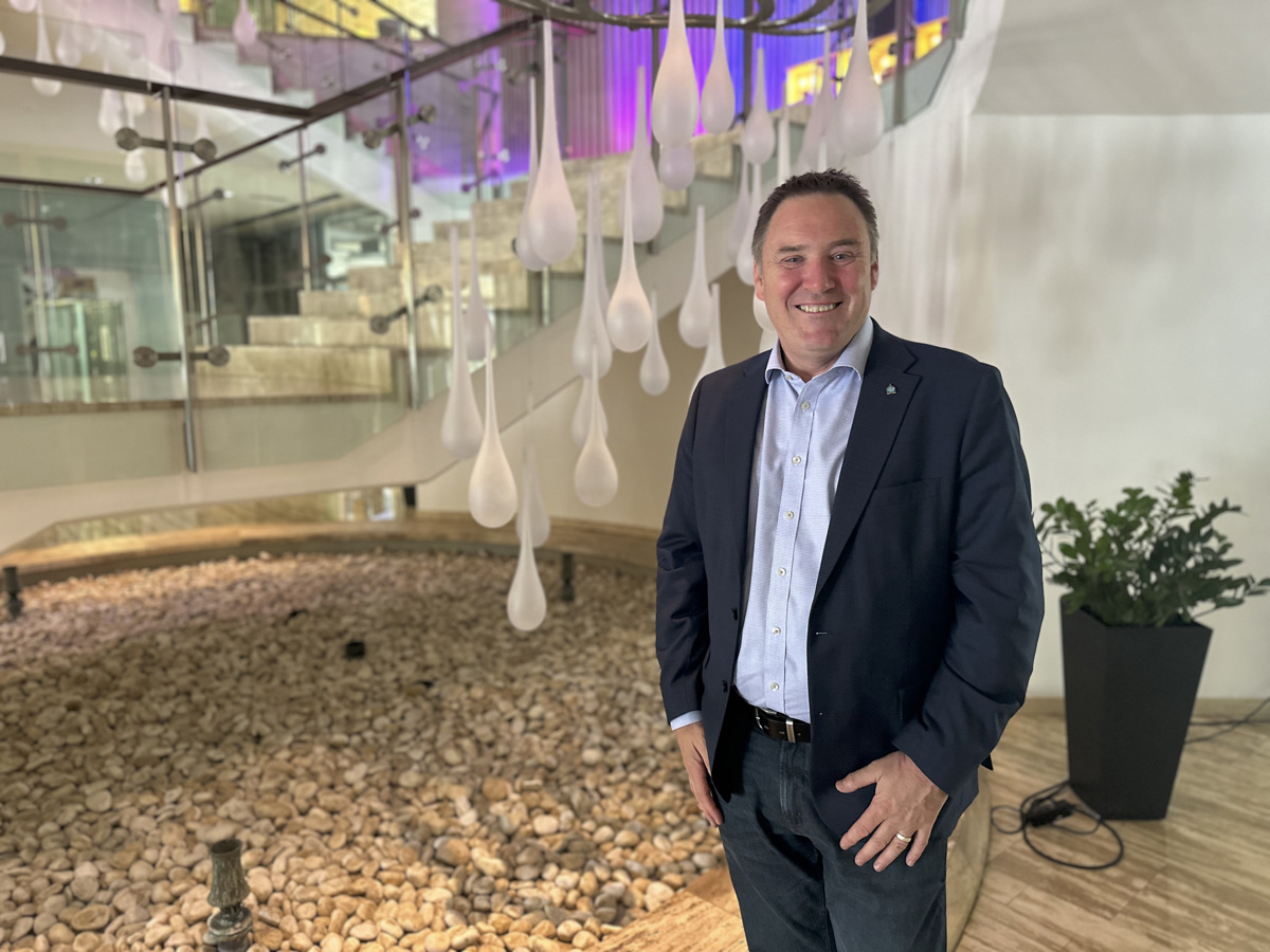 (INTERVJU) Craig Jones: Internet je bil zgrajen za odprtost, ne za varnost