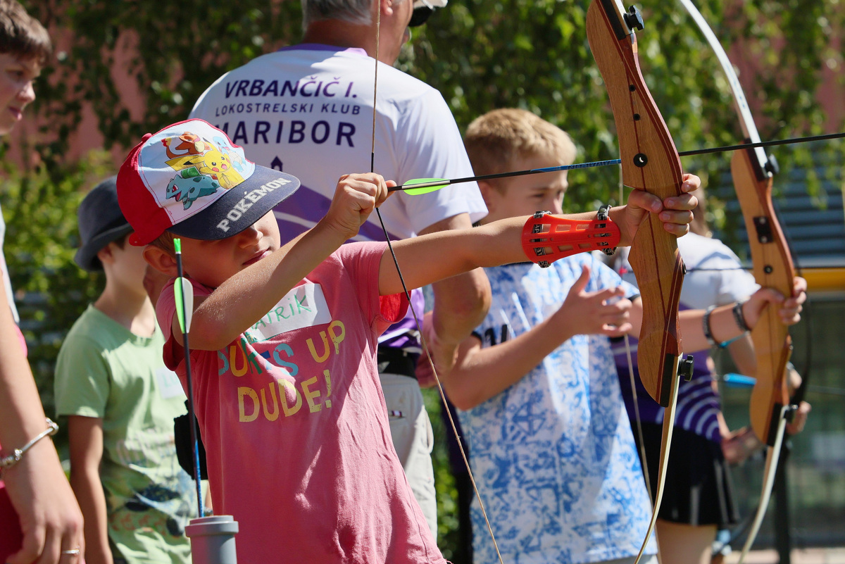 (FOTO) Poglejte, kako otroci preživljajo počitnice pod okriljem Zveze prijateljev mladine Maribor
