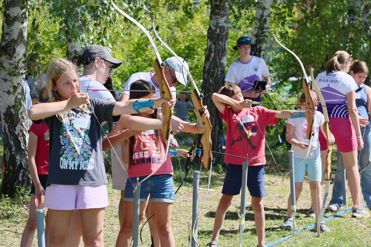 (FOTO) Poglejte, kako otroci preživljajo počitnice pod okriljem Zveze prijateljev mladine Maribor