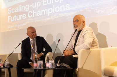 Od malih podjetij do globalnih junakov: Kako obetavnim evropskim podjetjem pomagati, da postanejo globalni prvaki