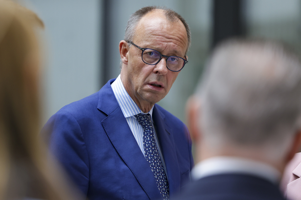 Merzova CDU zmagovalka lokalnih volitev v Severnem Porenju-Vestfaliji, velik skok AfD