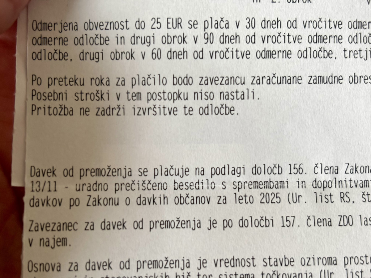 Zadnji dnevi za nižji davek. Kdo lahko prihrani in do kdaj mora ukrepati