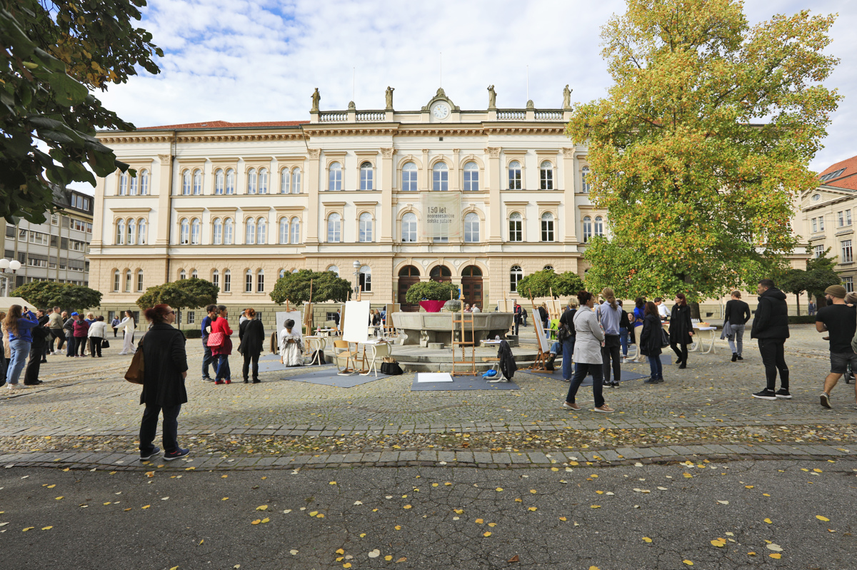 Vabilo na tradicionalno srečanje klasikov na Prvi gimnaziji Maribor