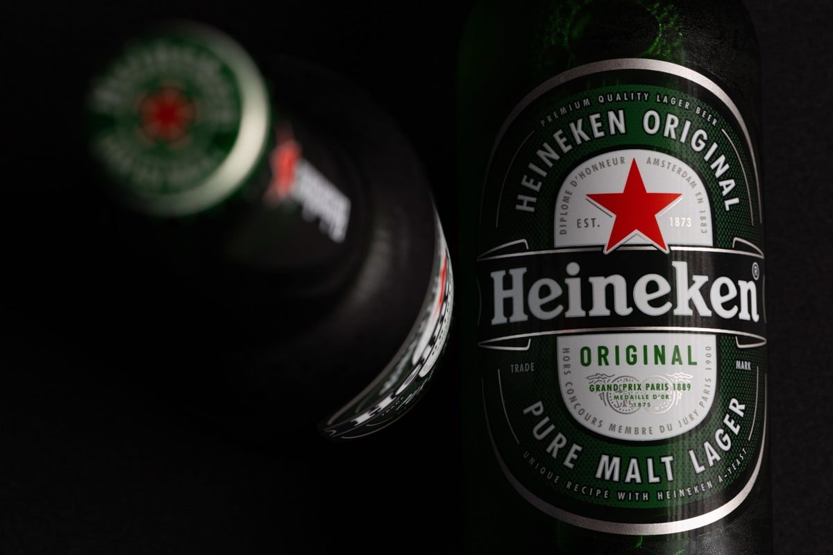 Padec povpraševanja po pivu? Pivovarski velikan napovedal velika odpuščanja. Kaj bo v Sloveniji?