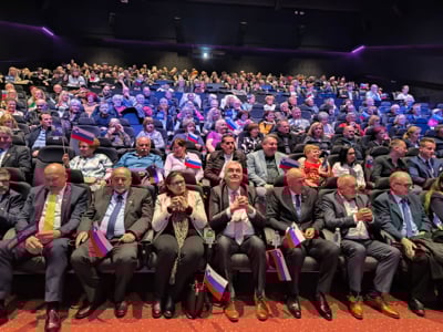 (POGLED) Kolumna Darinke Pavlič Kamien: Dokler bo Slovenija volila proti, bo na oblasti samo manjše zlo