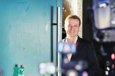 (VIDEO) Robert Golob: Mirne živce, pripeljali bomo to barko v varen pristan