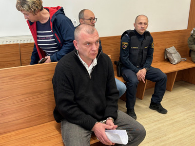 Po lanski tragediji na avtocesti: Ponoči, ko ne more spati, podoživlja nesrečo in sliši krike deklet, ki so v njej umrla