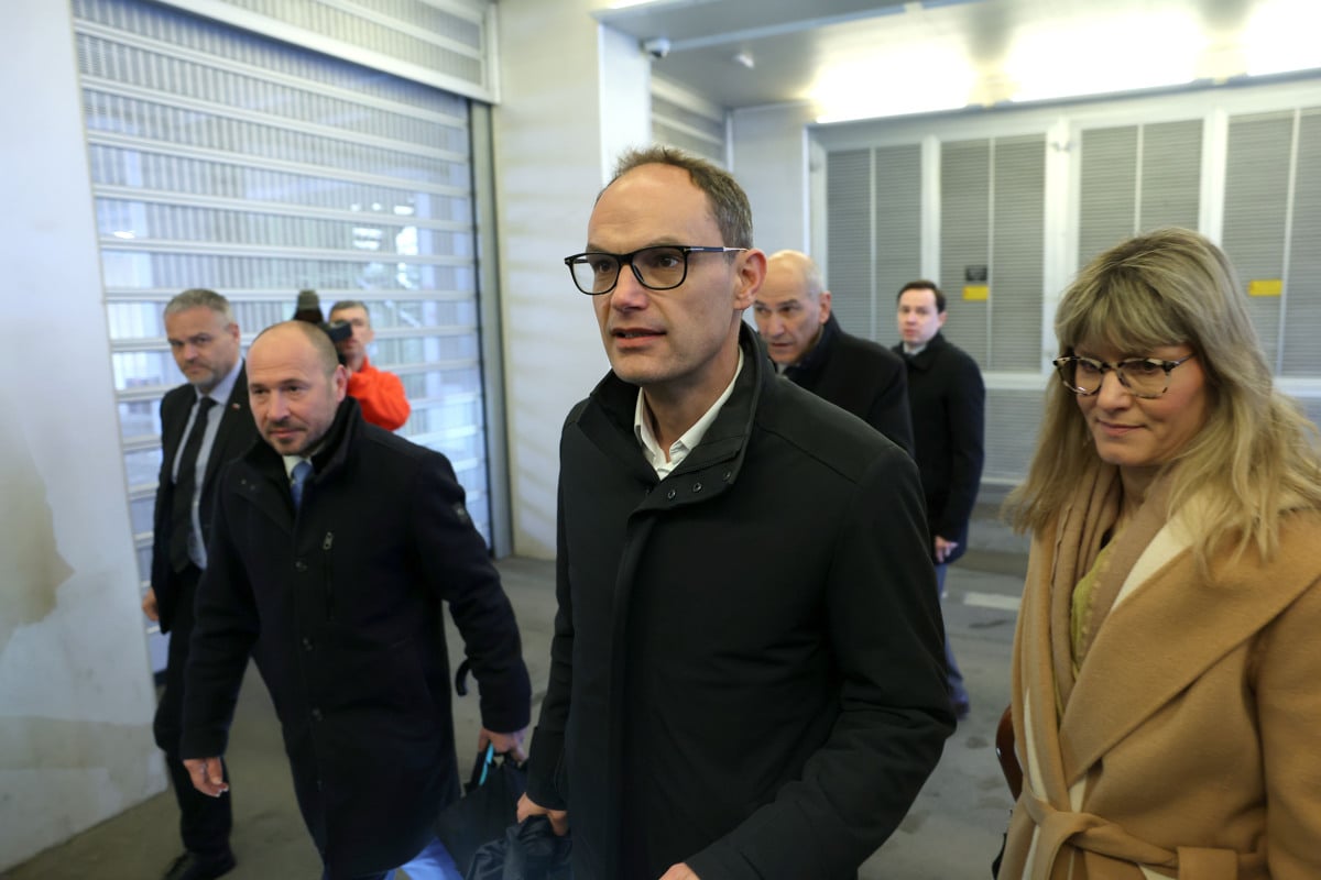 Anže Logar zasleduje koncept političnega sodelovanja, a zavrača Levico.  