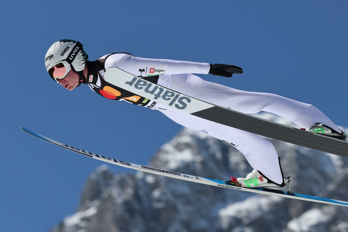 (FOTOGALERIJA) Poglejte, kako je videti razprodana Planica