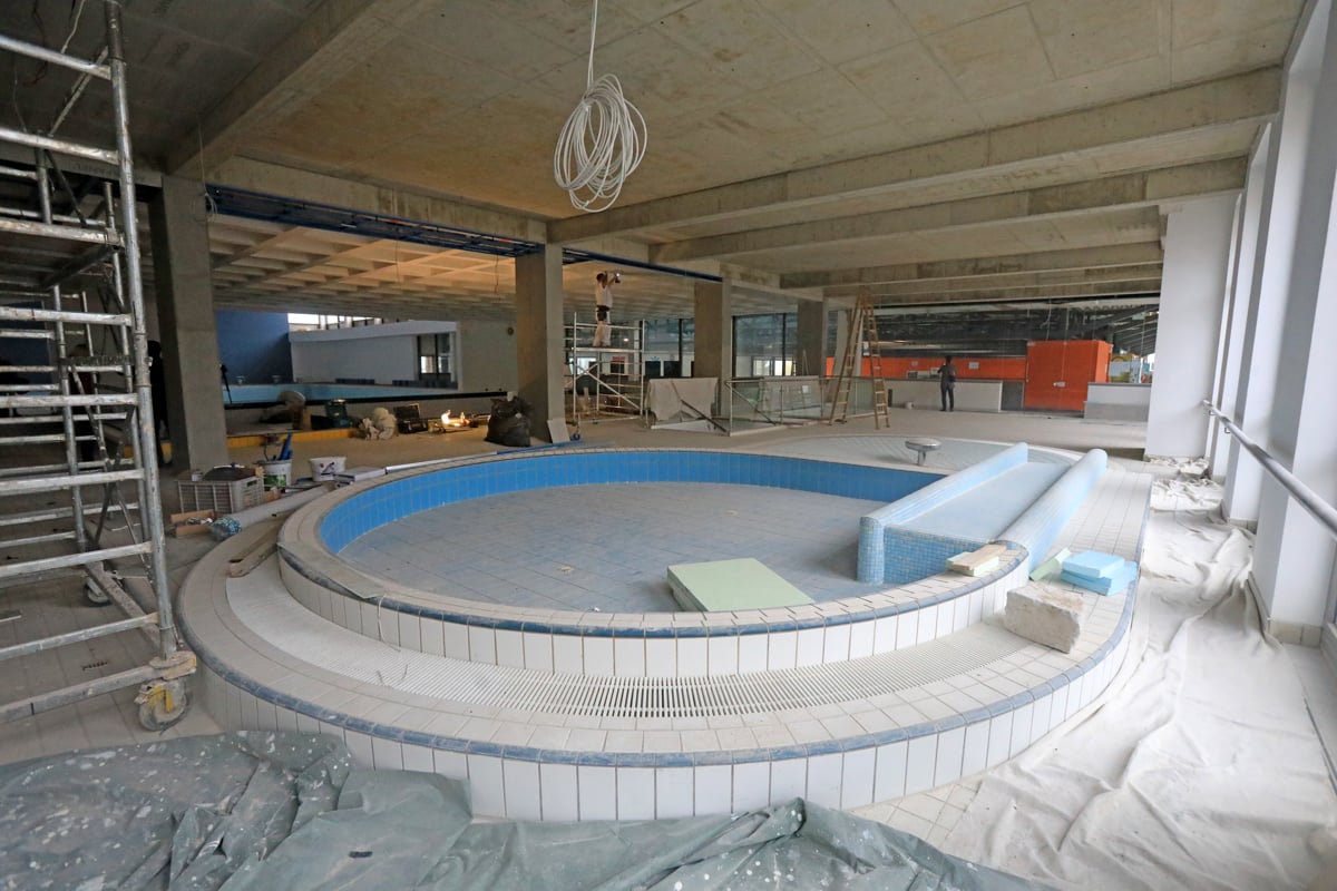 Energo projekt je pri prenovi Pristana izvajal ureditev prostorov in izvedbo prezračevanja v starem delu kopališča. 